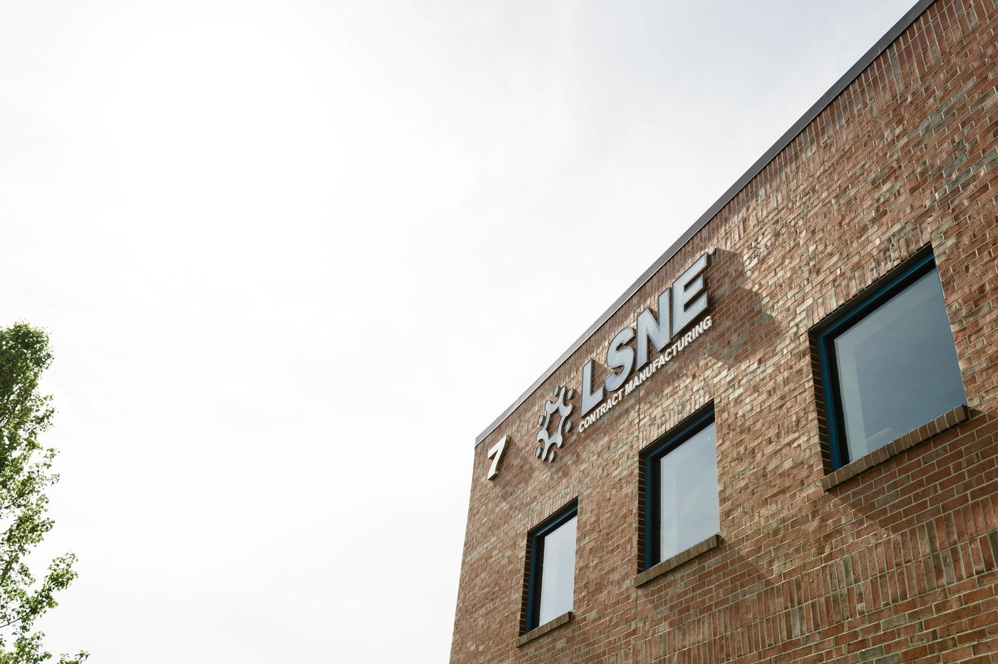 LSNE facility
