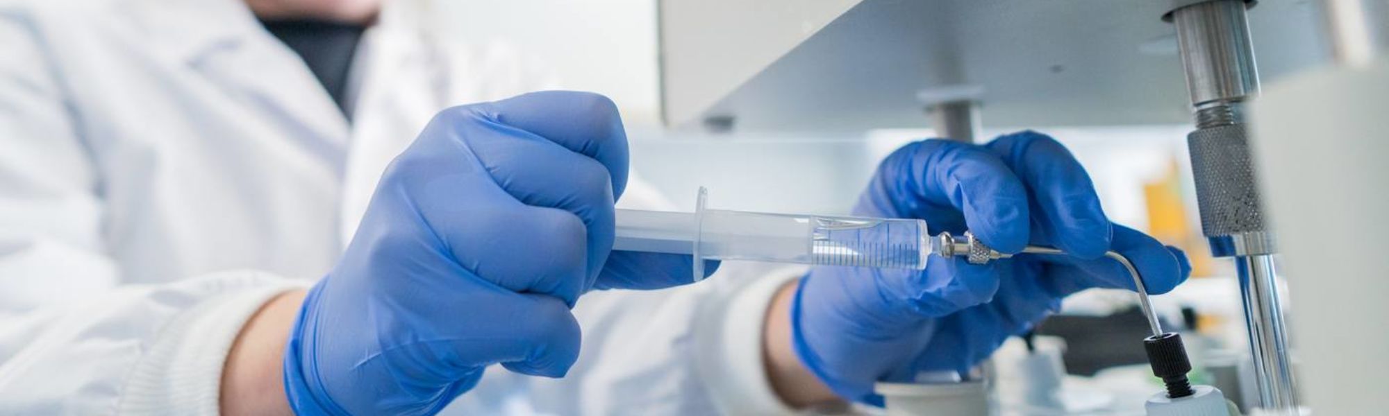Analytical method qualification and validation by scientist