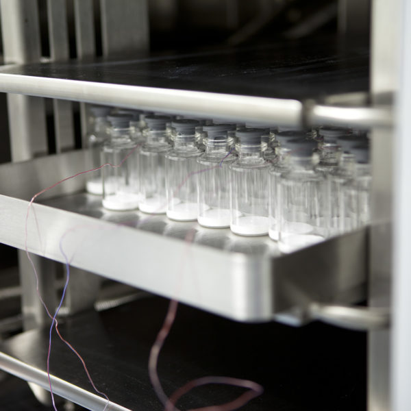 Research and development lyophilizer for lyophilization cycle development
