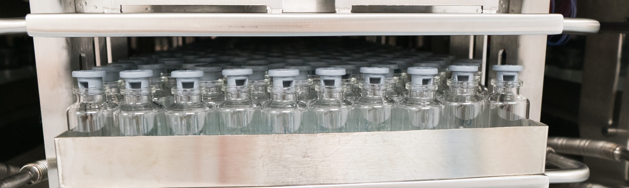 Research and development lyophilizer for lyophilization cycle development testing